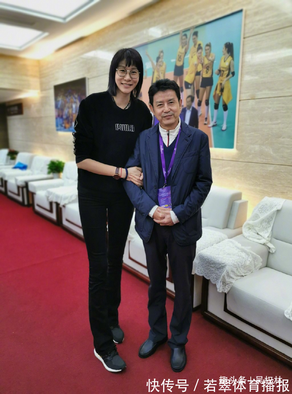 中国女排|已退役11年的赵蕊蕊现状:39岁依旧亭亭玉立,转型当作家很成功