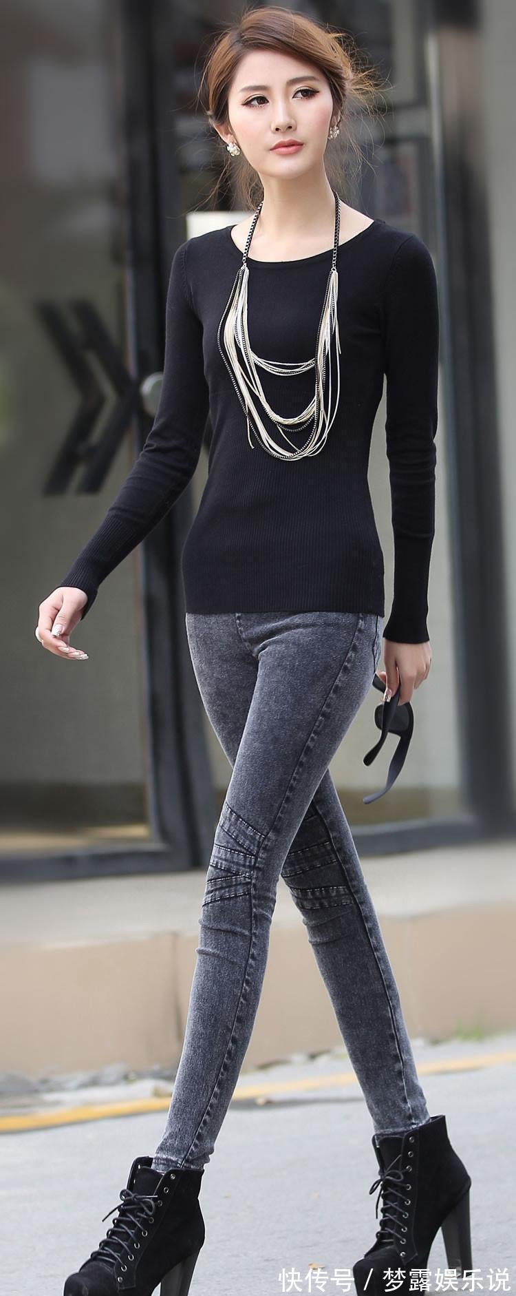 性感 小姐姐穿上牛仔短裤,显得活力十足,充满青春气息!