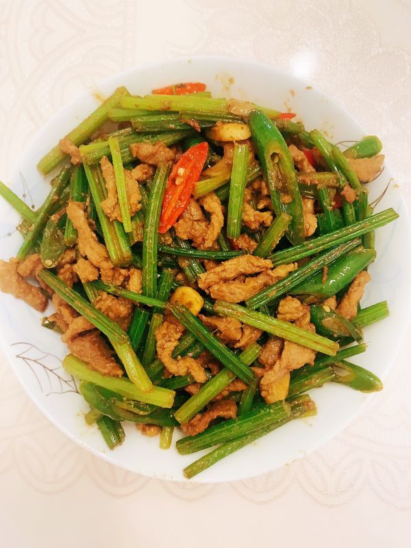 加料酒|芹菜牛肉丝