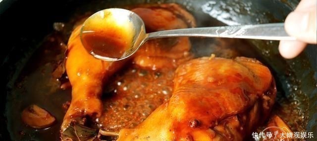 鸡肉这样做太香了，不油炸，不用烤箱，鲜嫩多汁，吃一次念念不忘