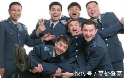 《炊事班的故事》演员现状,第一个风光不再,最后一个成人生赢家