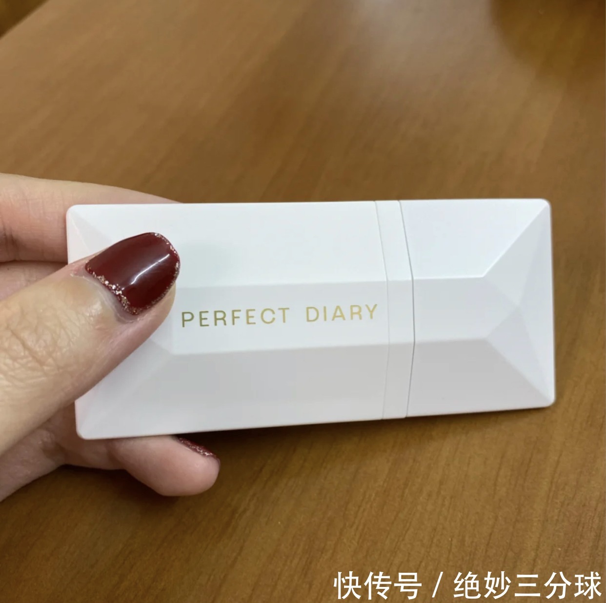 纯欲 这些伪素颜口红,温柔自然显白又纯欲,素颜的时候也可以轻松驾驭!