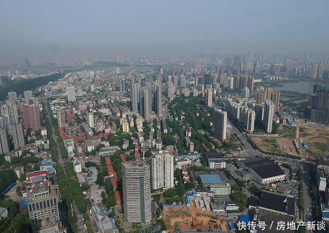 二手房|一顿“猛虎操作”，“涨价去库存”五周年，楼市一夜回到6年前！