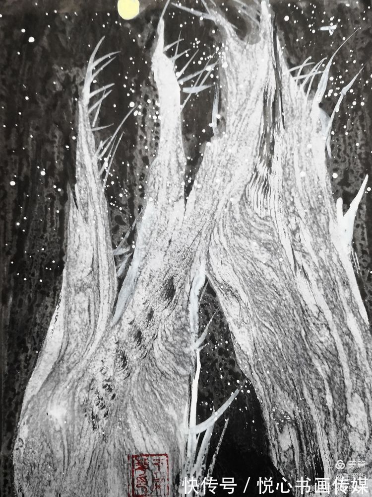 王照华@中国鹰王胡杨大师王照华鬼斧神工画胡杨《秘境》