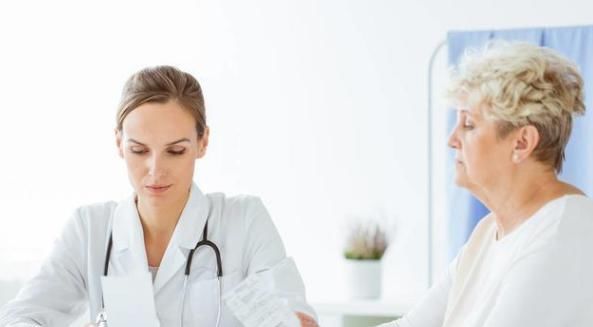 糖尿病人|糖尿病人喝水有讲究，医生给出的5个建议，血糖高的朋友都来看看