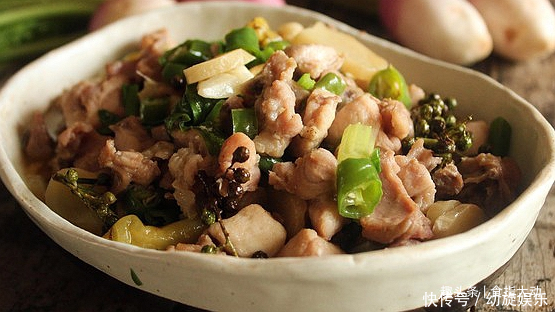 麻辣酸鲜的经典下饭菜，爽口开胃，特别解馋，宴客绝对不丢面！