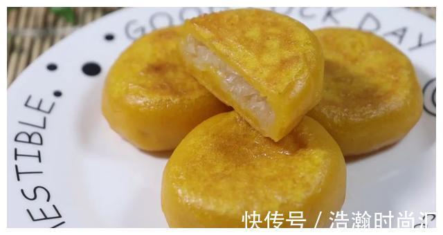 辅食|我家南瓜从不煮粥!比南瓜饼好吃百倍,宝宝吃完舔手指,肉都不换