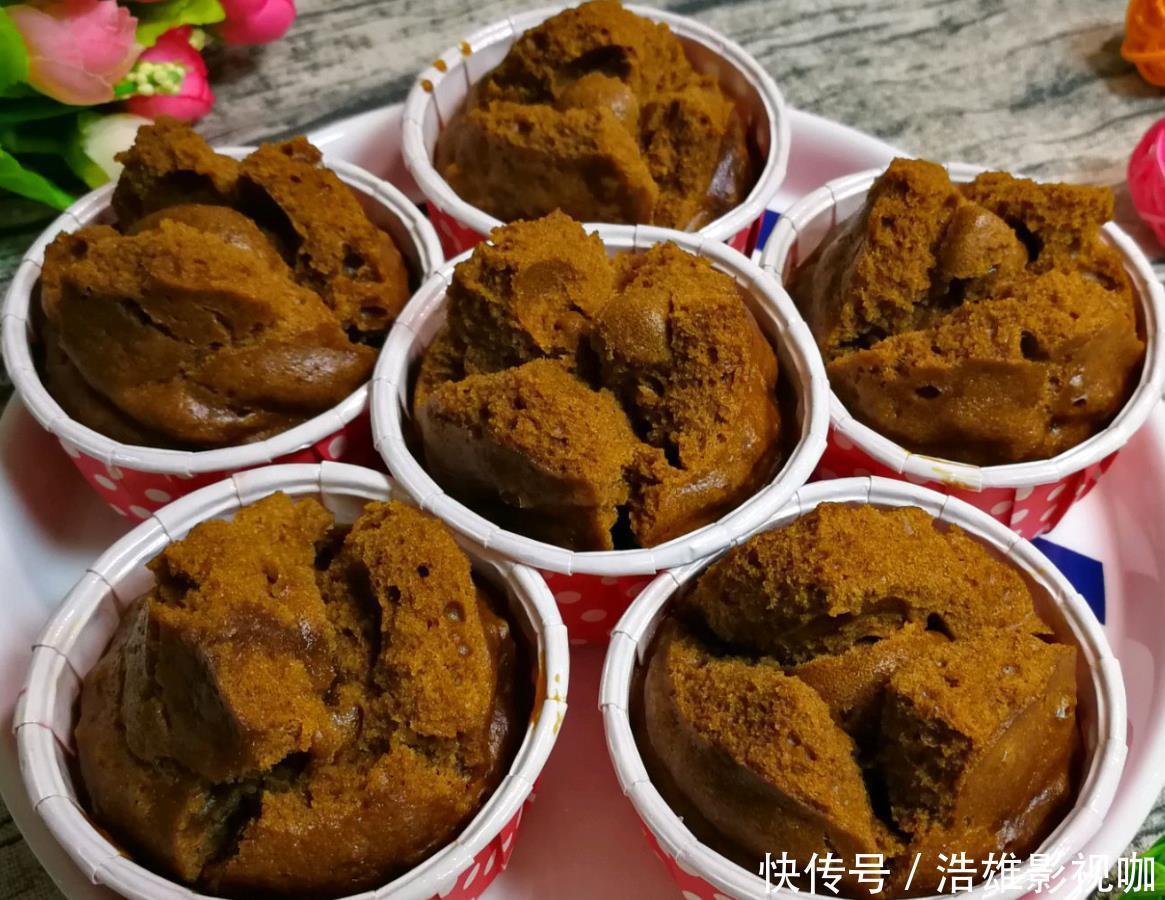 低筋面粉|教你做红糖开花发糕,不用揉面很简单,掌握一个技巧,个个开花