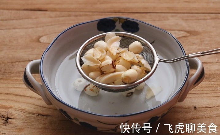 知识|夏天到了，吃莲子和百合有什么用？教你1个简单做法，涨知识了