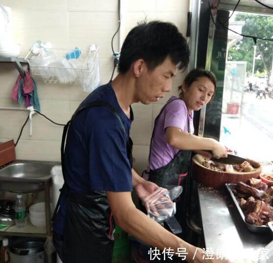 房租|房东不念旧情涨租金,店家搬走后,房东慌了,一年没人敢来租