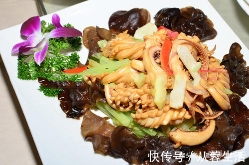 木耳多糖|秋天来了，木耳和以下食物一起炒，常做给家人吃，排出体内毒素