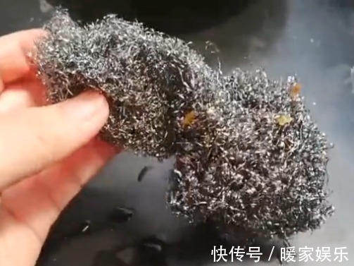 钢丝|钢丝球放在火上烤1分钟，解决了千家万户的难题，学会受用一生！