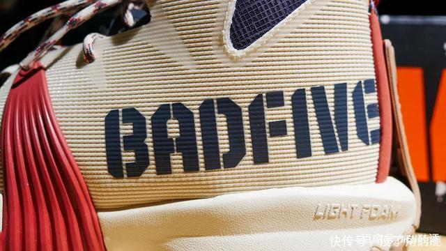 颜值设计双满分!首款“高端外场实战鞋”究竟有何玄机