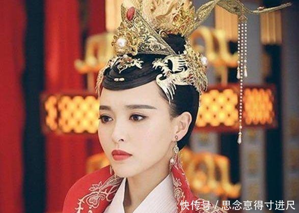 女主|刚追完了苏小暖的《邪王追妻》,又要在希行这本古言文中沦陷!