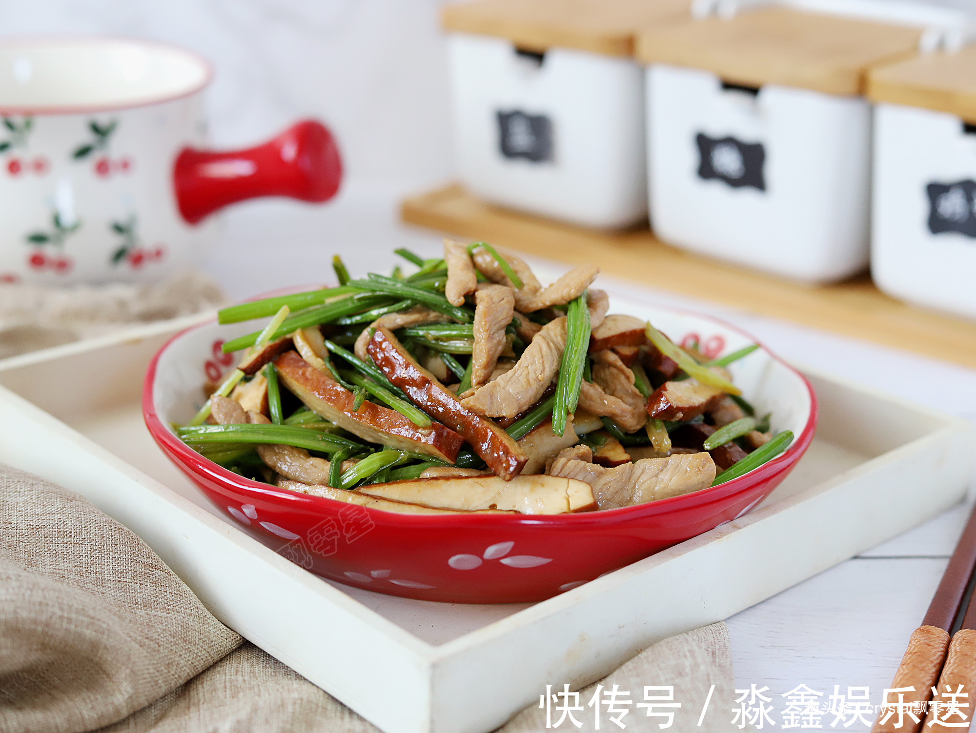 不粘锅|肉丝这样炒，软嫩爽滑超入味，不老不柴不粘锅，窍门教给你