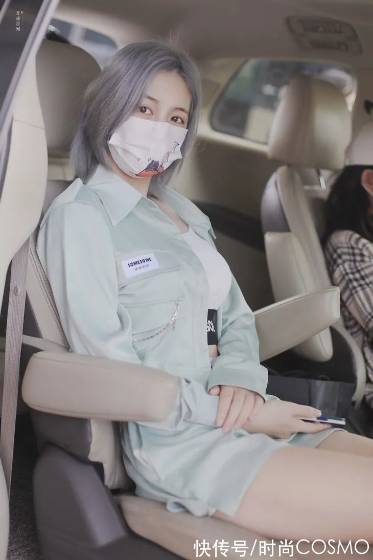 s这么大规模的撞衫，好久不见