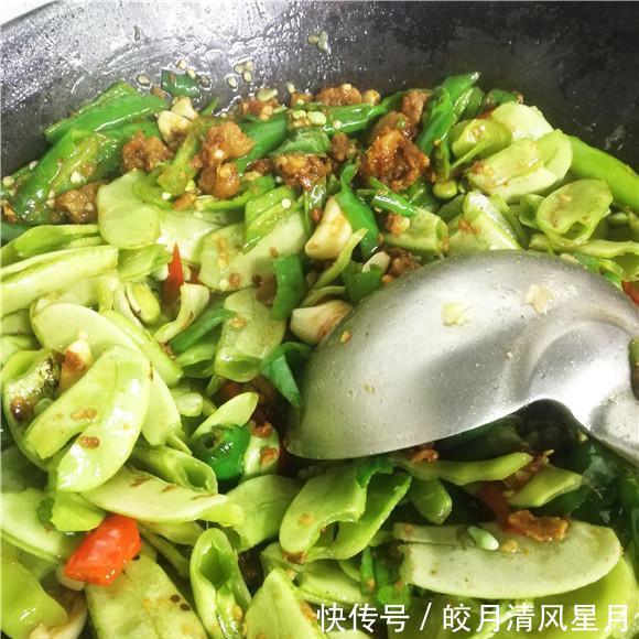 酒友|这蔬菜是酒友们的最爱,既是美味的下酒菜又是营养的解酒菜!