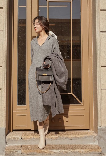 长筒靴|冬天穿“小白靴”更惊艳,显瘦耐看还减龄,配大衣美极了!