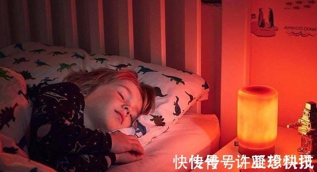 性早熟|常见的几样东西,正加速孩子骨龄超前增长,或成儿童性早熟新元凶