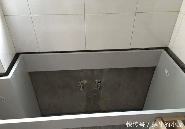 橱柜|橱柜背后有瓷砖,还用不用装背板?我家多亏了装修师傅才搞清楚