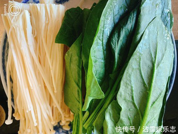 新鲜|麻辣烫,角落里不起眼的贵菜,很多人都不拿,老板在一边偷着乐!