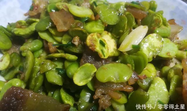 回锅肉|让我们来一盘回锅肉炒蚕豆,荤素搭配更有营养,你值得拥有