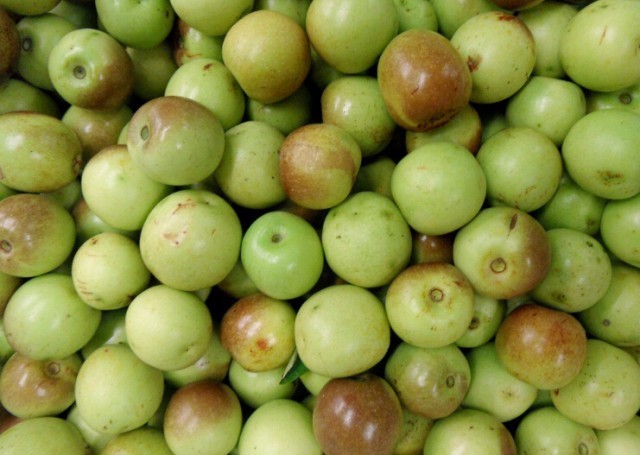 毒素|天冷了,常吃此果,保护肝脏,排出体内毒素,给身体来个大扫除