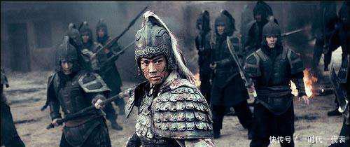 悲痛|刘备为报仇杀向东吴,黄忠身中流矢,临终前这句话让赵云悲痛万分