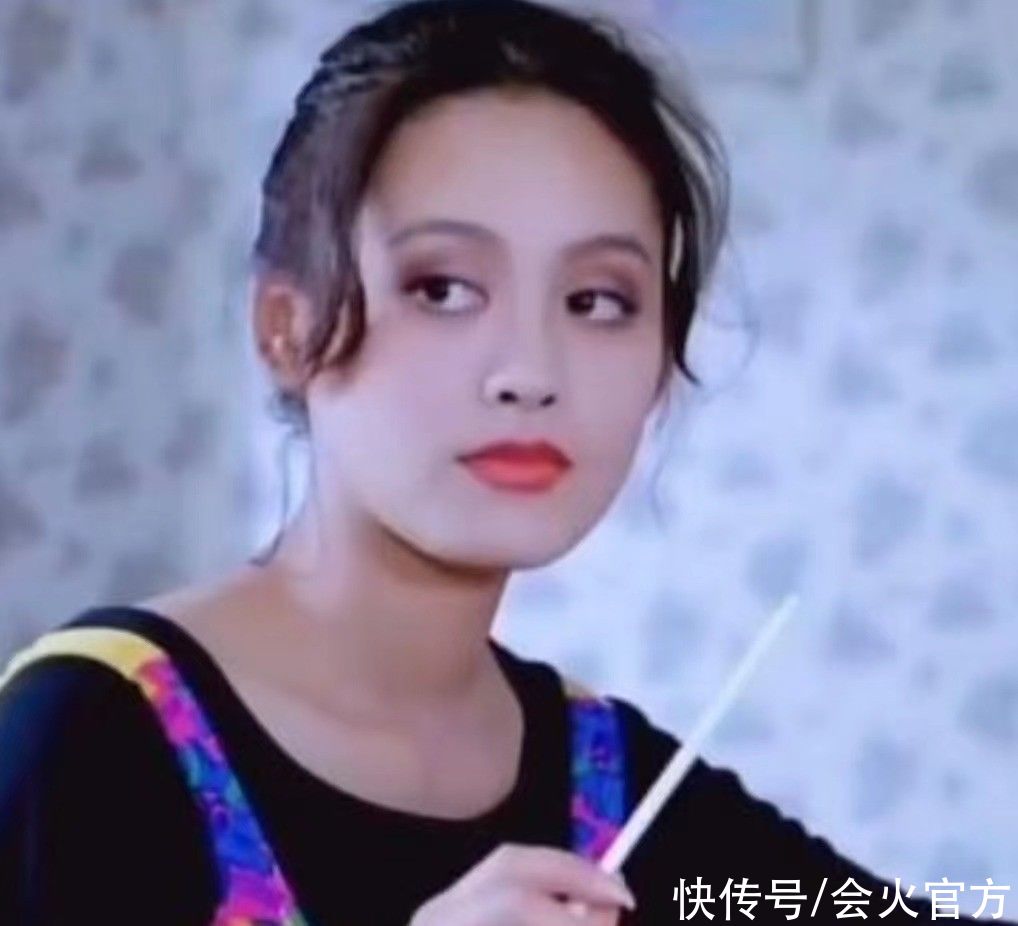 李誕|寧靜節(jié)目罕翻車惹尷尬？批選手沒經(jīng)驗(yàn)，被網(wǎng)友懟：把沒禮貌當(dāng)耿直