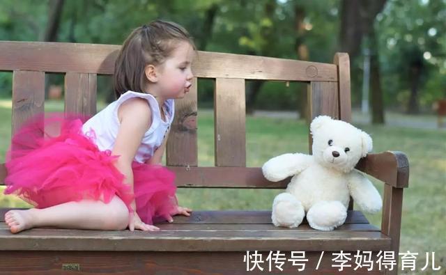 语言|养育孩子成绩并不是最重要的,这3个方面也很重要,家长别大意了