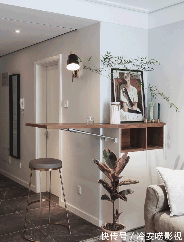 高级感|看了这套65平米的房子,才知道小户型也能装出高级感,品味不俗