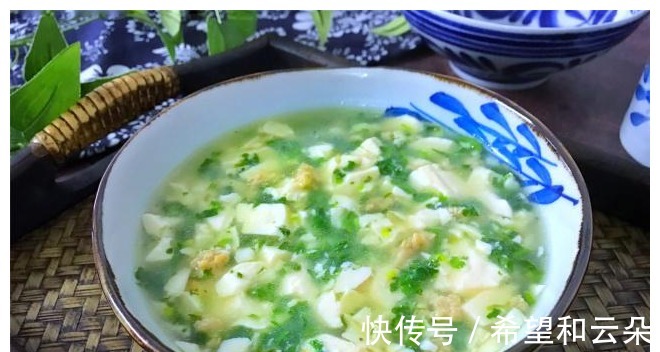 香葱|夏天，多吃豆腐少吃肉，7种豆腐好吃的做法，不同口味换着吃！