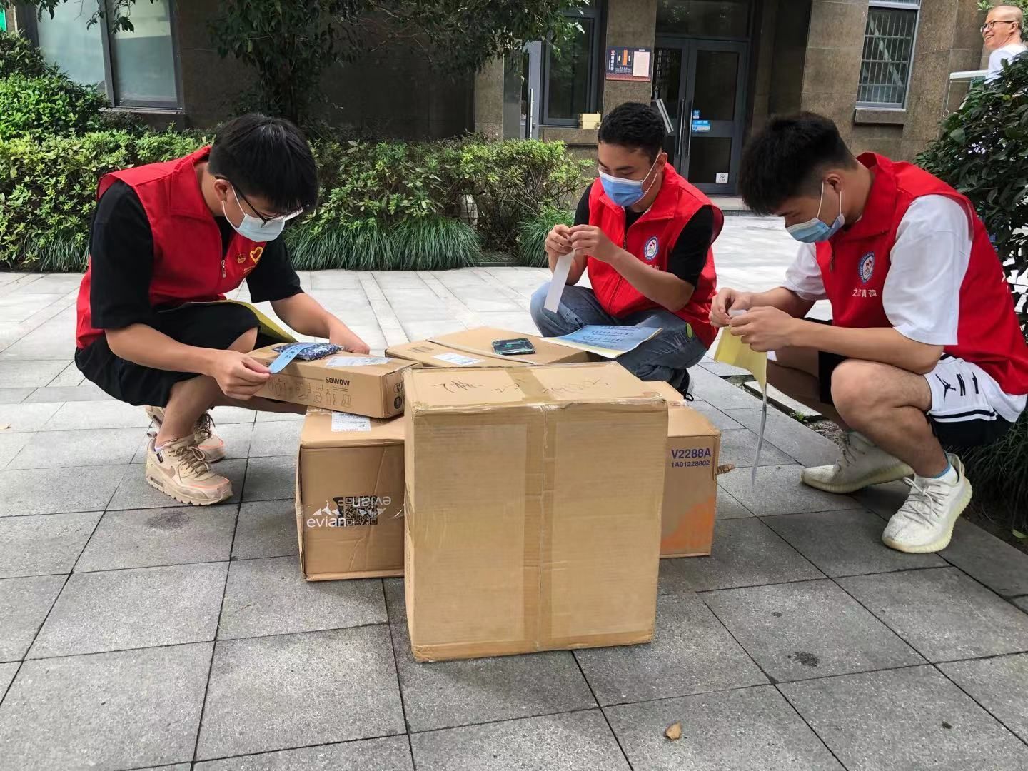 浙江工业大学之江学院|为了这件事，绍兴柯桥区万名志愿者在行动！