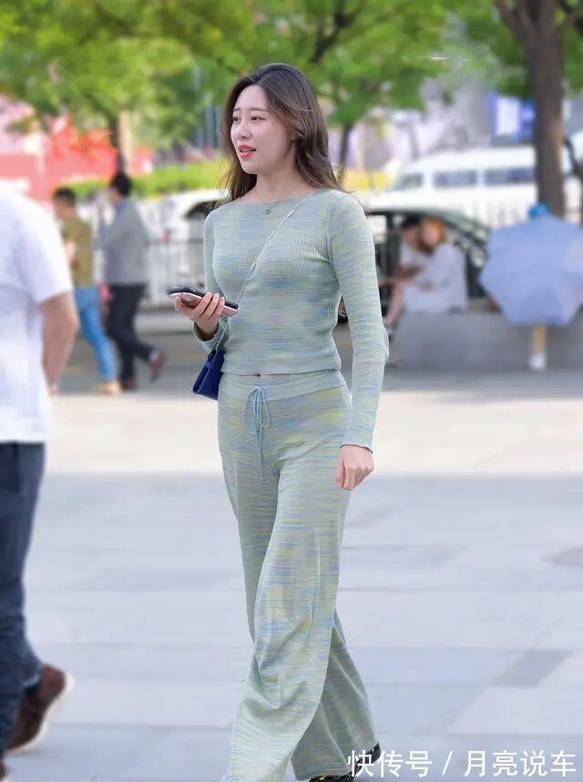 穿搭|打底裤让你占领时尚前端，随便搭配出显瘦身材，好看又不简单