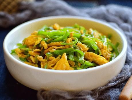  简单|美食-家常菜-青椒炒鸡蛋-跟随我学, 色香味具全, 好吃又下饭, 简单