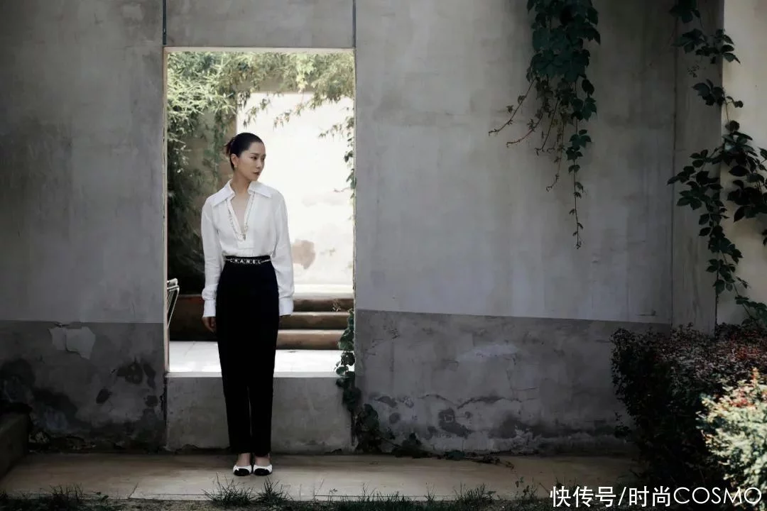 穿西裤,海清这么绝的吗?插图2 穿西裤,海清这么绝的吗?插图2