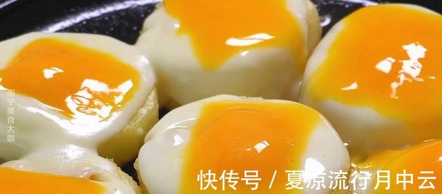 土豆披萨|用土豆做披萨,无需揉面和烤箱,一口平底锅就能做一盘,太香了!