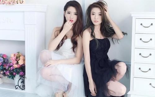 美女穿连衣裙秀身材,展现黑与白的魅力,性感又高雅