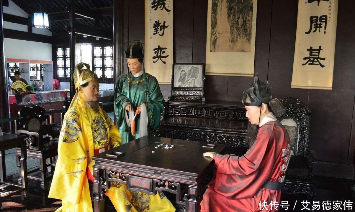 文武双全|朱棣文武双全,比朱允炆能力高很多,为何朱元璋还是传位给孙子?