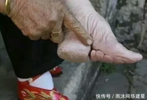 裹脚:所谓三寸金莲的背后,是古代中国人的畸形审美
