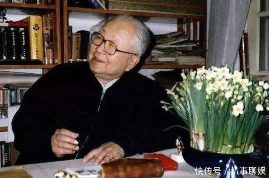 启功:我最困难那会儿她欺负我们,今天我好啦,她就总派人来看我