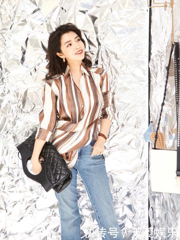 冬季别穿得太“沉闷”，学三木的气质搭配，得体优雅、照搬简单