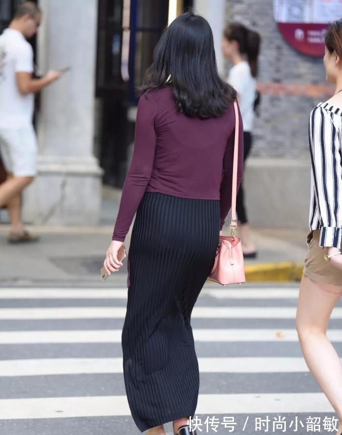 辣妈 辣妈已不再年轻,但是却散发着迷人的风韵