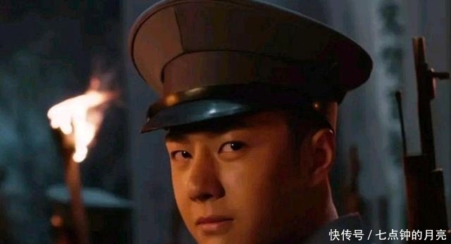 傅东育|王一博蜕变的一场戏,300人鼓掌震破天,他把蒋先云演活了