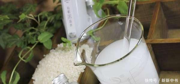 矿泉水瓶|花盆里撒上这两样东西,不生虫不黄叶不烂根,还能疯长爆盆