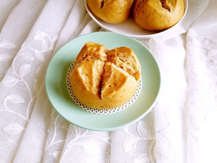 蓬松萱软的红糖麦片开花馒头，简单易学，跟着做零失败