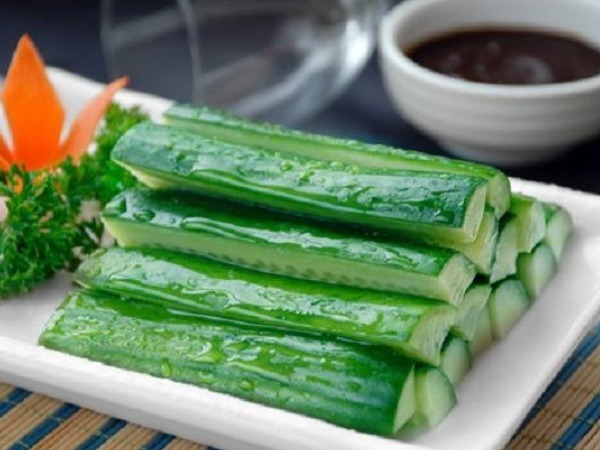 孩子|一根黄瓜,一家四口全住院,医生千万不要给孩子这样吃黄瓜!