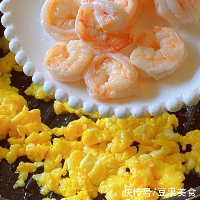 秋葵鸡蛋炒虾仁|#少盐饮食 轻松生活#秋葵鸡蛋炒虾仁