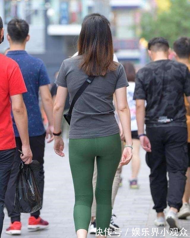 穿搭 打底裤才是穿搭主角,版型风格精致轻柔,时髦个性!