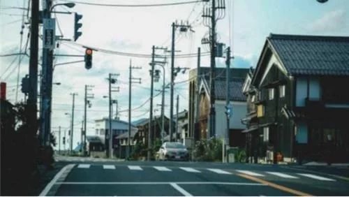 回忆|日本房价“崩盘”回忆:当初“没买”房子的人,后来生活得如何?